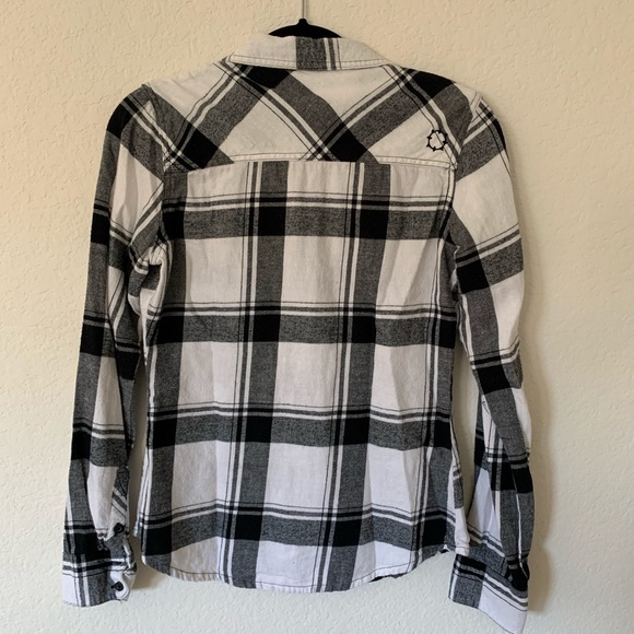Empyre Flannel - Picture 2 of 6